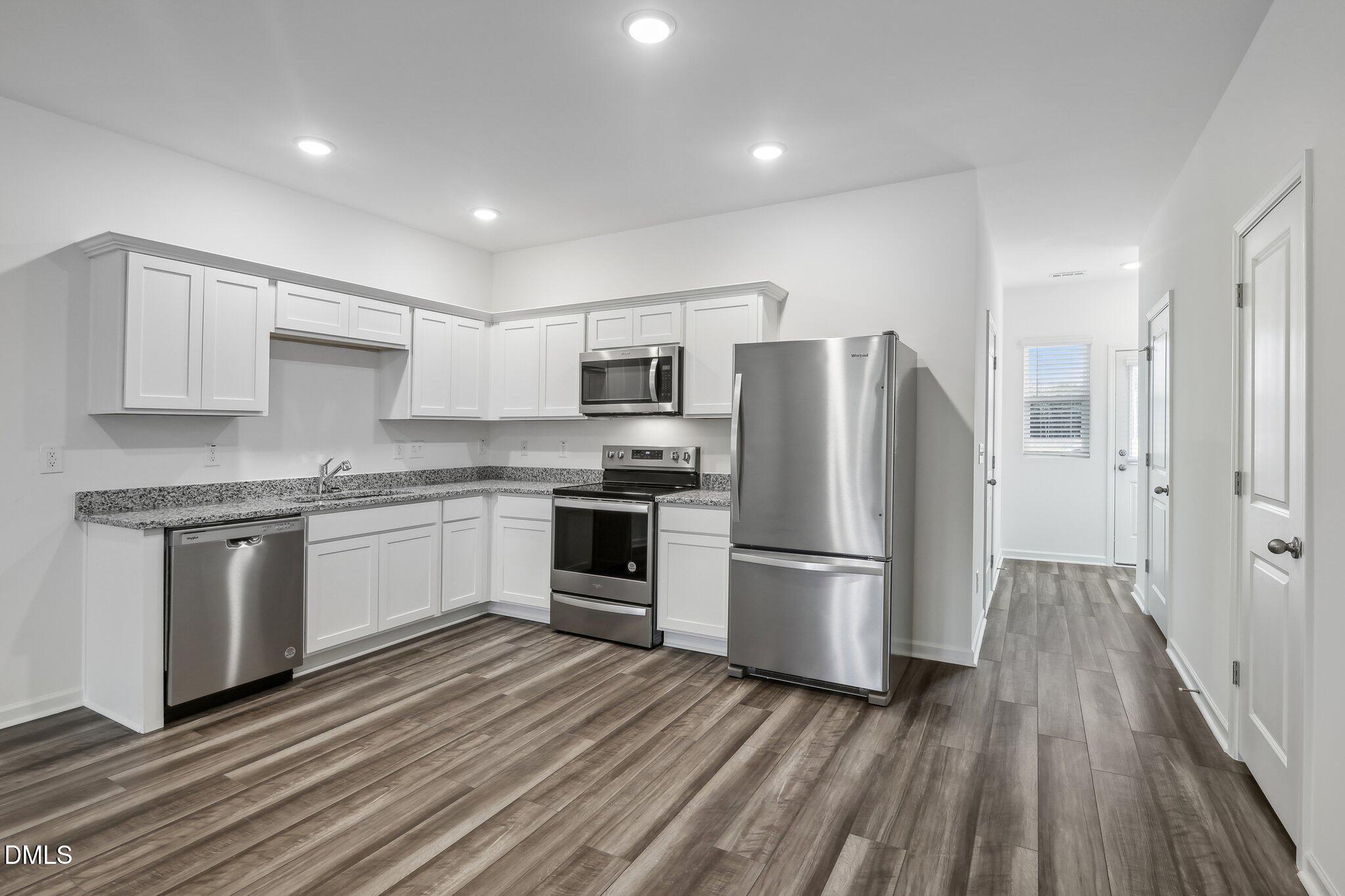 3126 Fulong Drive Durham, NC 27704 - Photo 13 of 36 Glen Crossing Dr-007