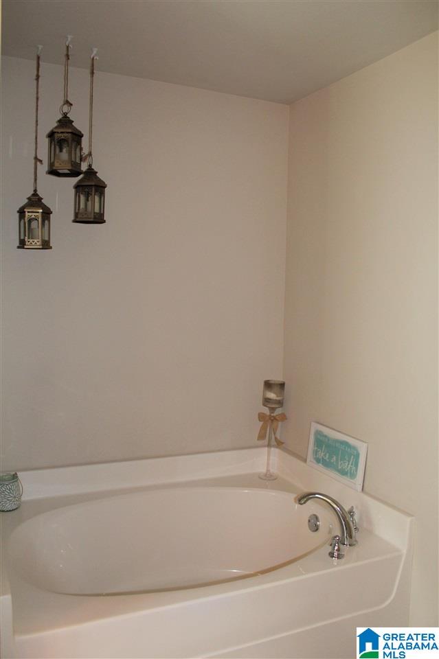 560 Briar Ridge Circle Odenville, AL 35120 - Photo 17 of 28