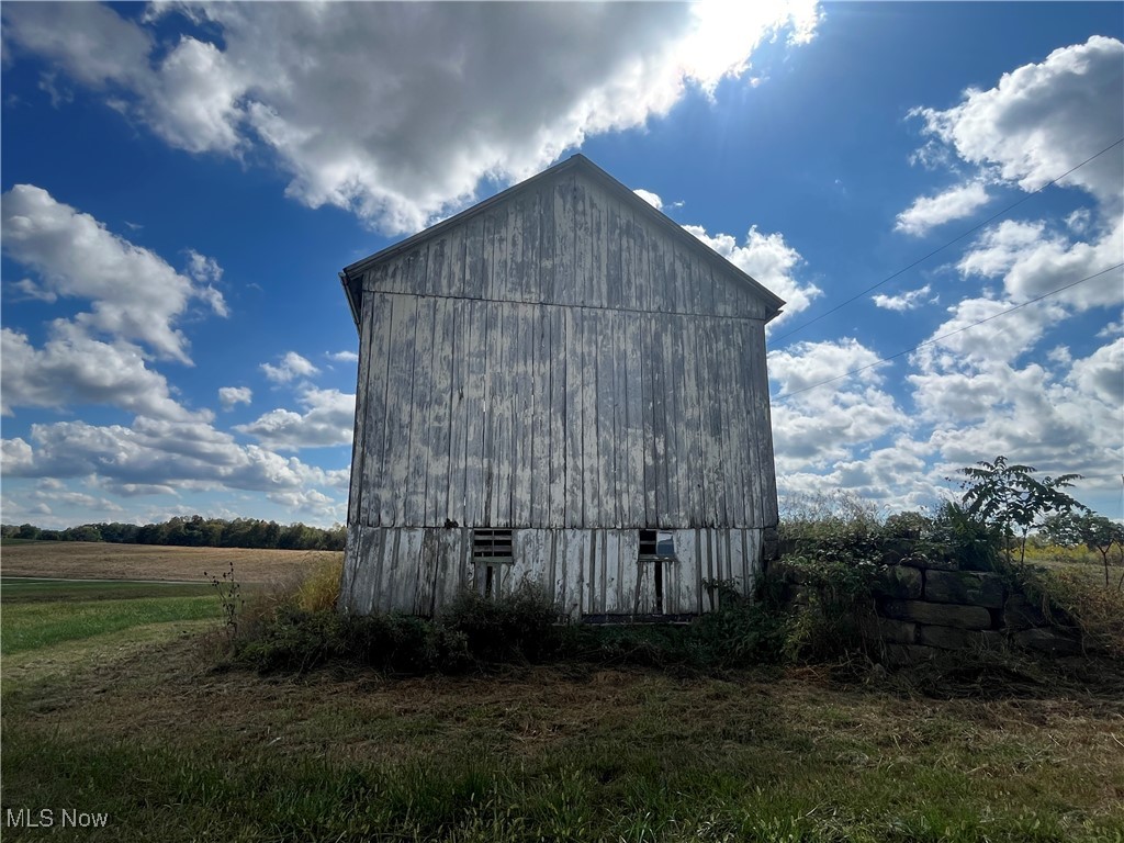 71330 Old Twenty One Road Kimbolton, OH 43749 - Photo 4 of 49