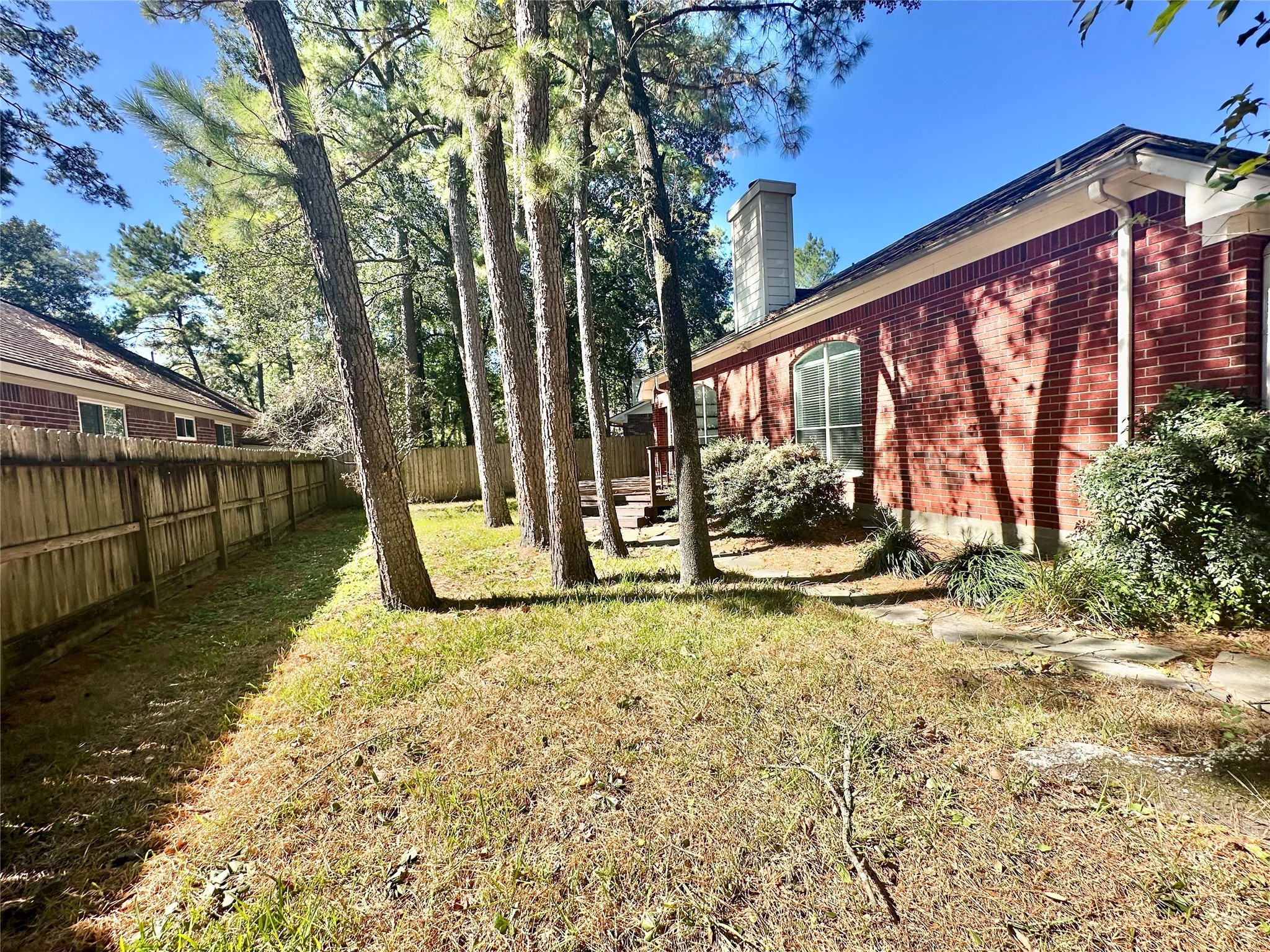 18 South Willow Point Circle Spring, TX 77382 - Photo 24 of 27 a view of a garden with a slide