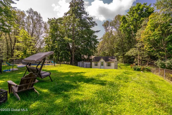$3,500 | 1 Laurie Lane, Wilton, NY 12866