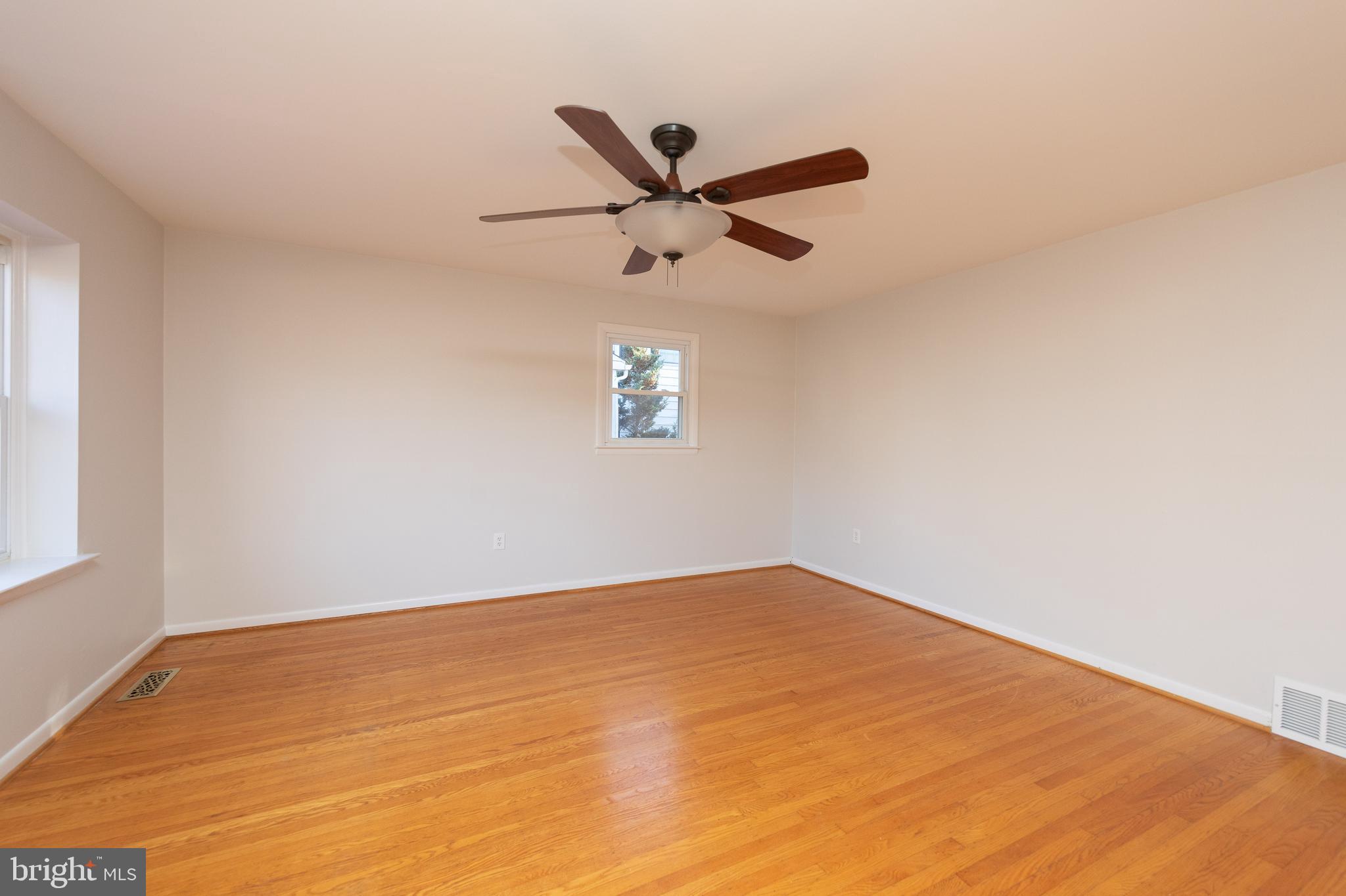 2920 Old Welsh Road Willow Grove, PA 19090 - Photo 5 of 33 Gallery Image 5