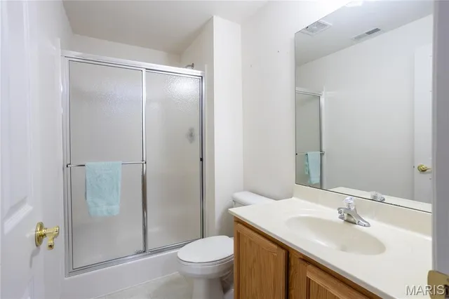 $350,000 | 333 Villa Tuscany Court, Unit 5B, O'Fallon, MO 63366