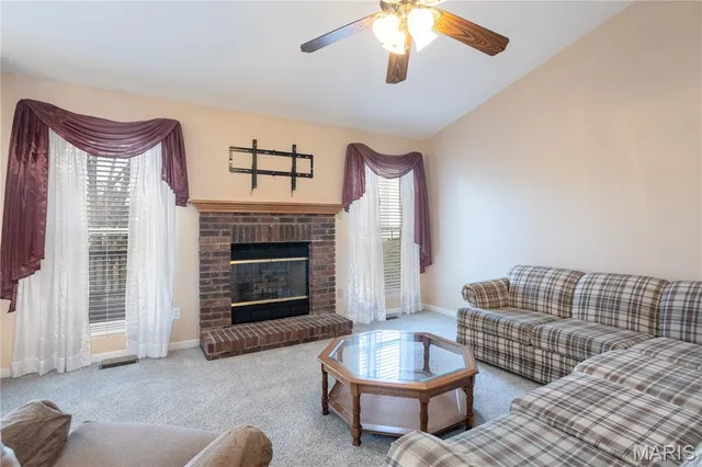 $350,000 | 333 Villa Tuscany Court, Unit 5B, O'Fallon, MO 63366