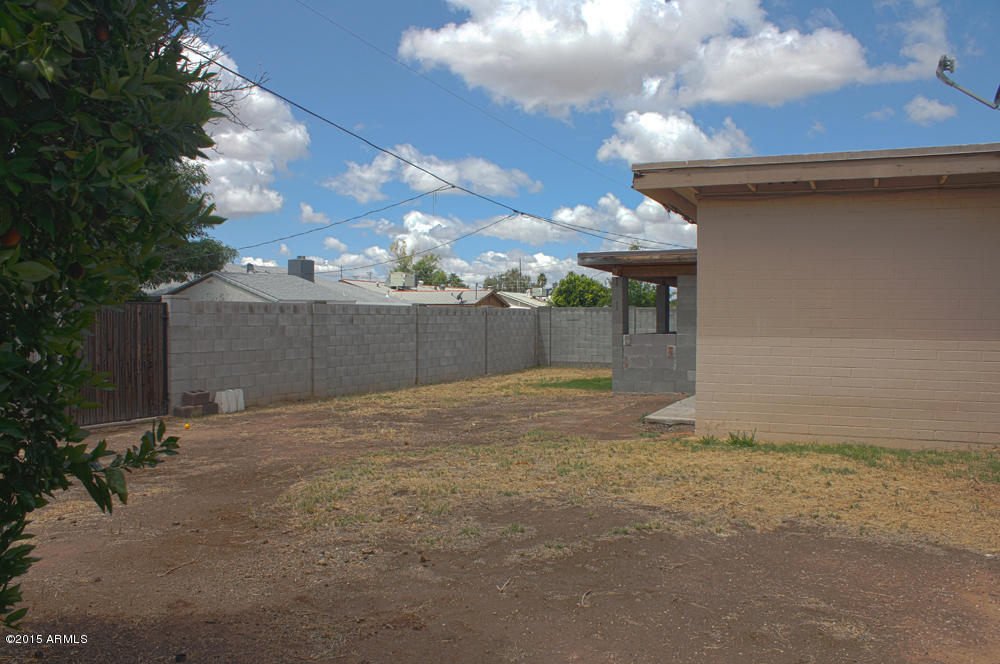 3403 West Cactus Road Phoenix, AZ 85029 - Photo 16 of 16 backyard2