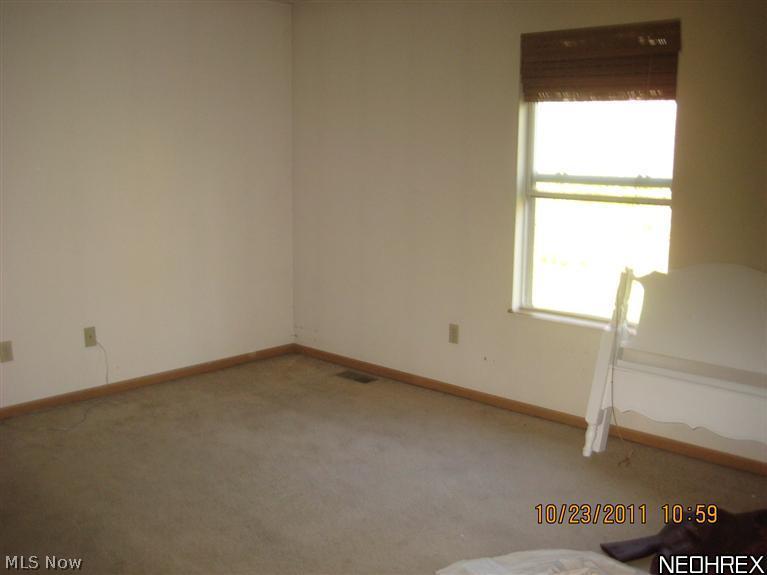 1857 Grace Road Akron, OH 44312 - Photo 7 of 8 Gallery Image 7