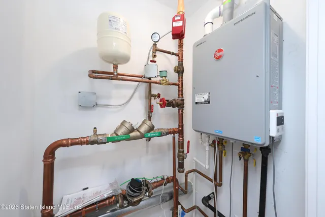 $789,900 | 337 B Hunter Avenue | Midland Beach