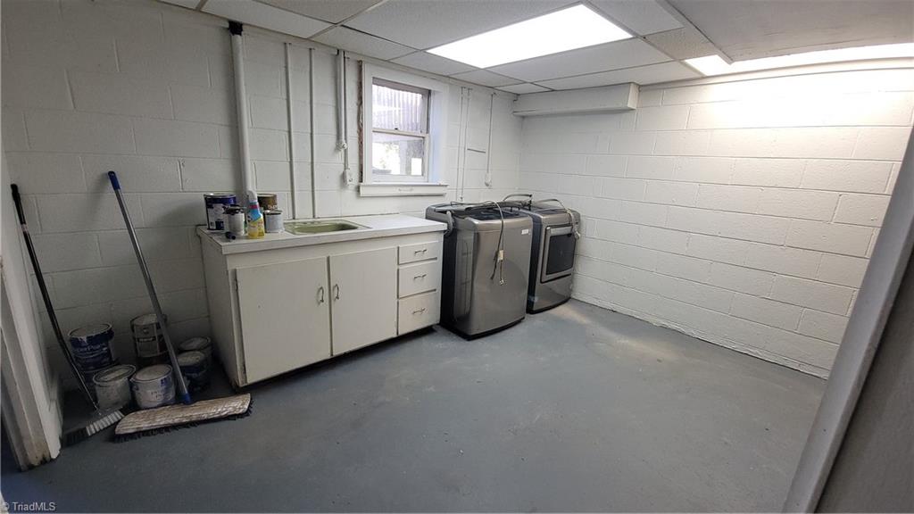 1111 Harris Street Eden, NC 27288 - Photo 18 of 23