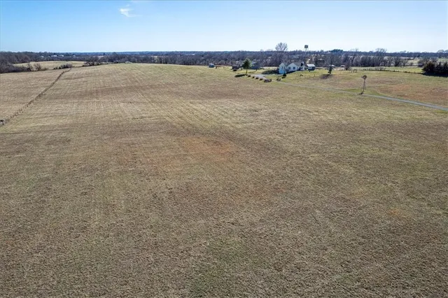 $260,000 | 16605 County Road CC, Holt, MO 64048