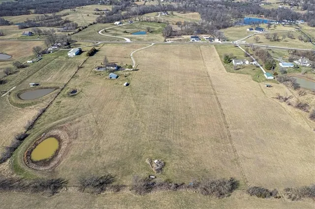 $260,000 | 16605 County Road CC, Holt, MO 64048
