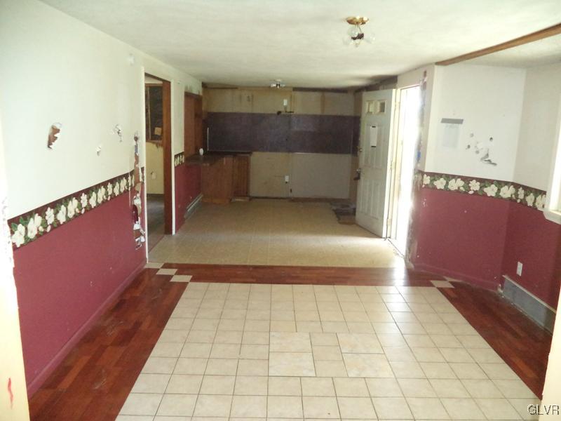 147 Serfass Road Kunkletown, PA 18058 - Photo 4 of 12 Gallery Image 4
