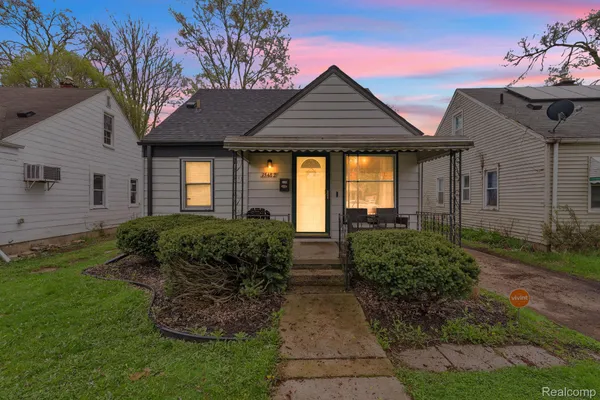 $170,000 | 15482 Winston Avenue, Redford, MI 48239