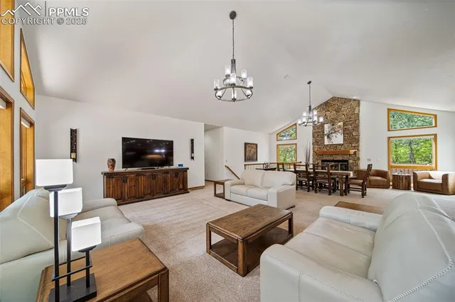 $1,225,000 | 5846 Pike Drive, Larkspur, CO 80118