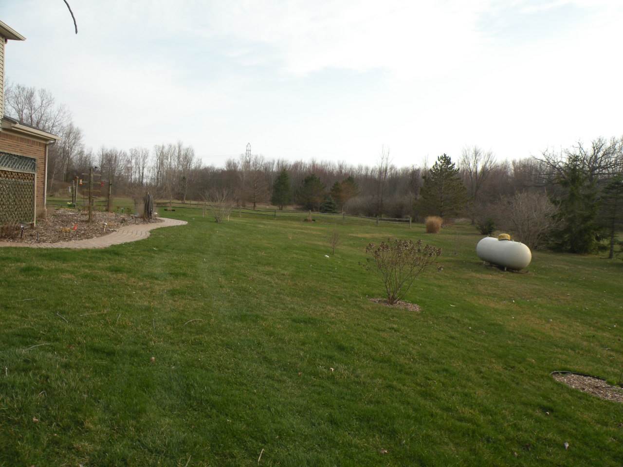 9211 Meisner Road Casco, MI 48064 - Photo 35 of 48 31377065-34.JPG