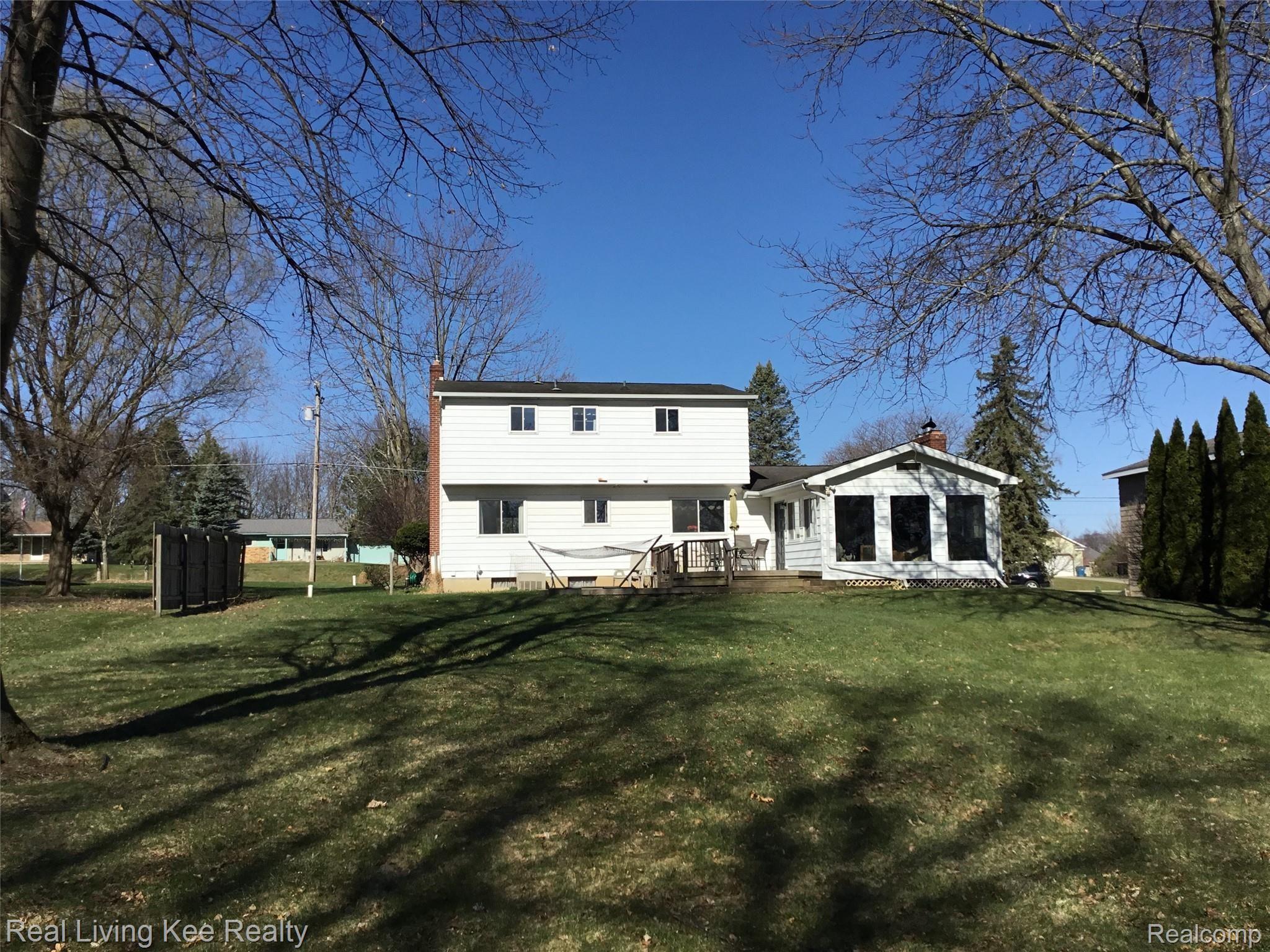 8451 Ridge Road Goodrich, MI 48438 - Photo 5 of 23 15469140-2348-45A0-A8DC-A1162B75308B.jpeg