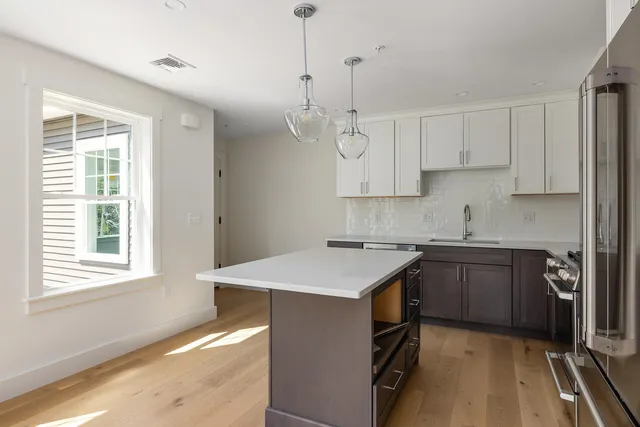 $675,000 | 665 Wallis Road, Unit 2, Rye, NH 03870