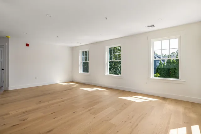 $675,000 | 665 Wallis Road, Unit 2, Rye, NH 03870