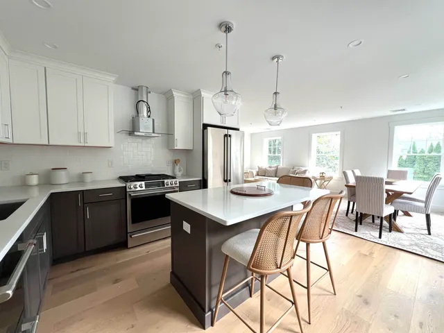 $675,000 | 665 Wallis Road, Unit 2, Rye, NH 03870