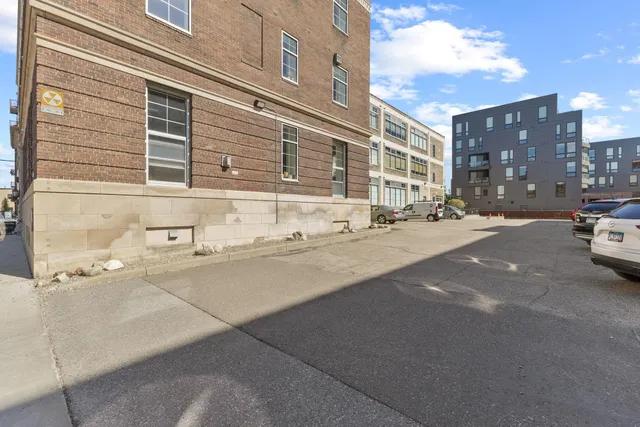 $3,000 | 918 North 3rd Street, Unit 204, Minneapolis, MN 55401