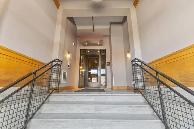 $3,000 | 918 North 3rd Street, Unit 204, Minneapolis, MN 55401