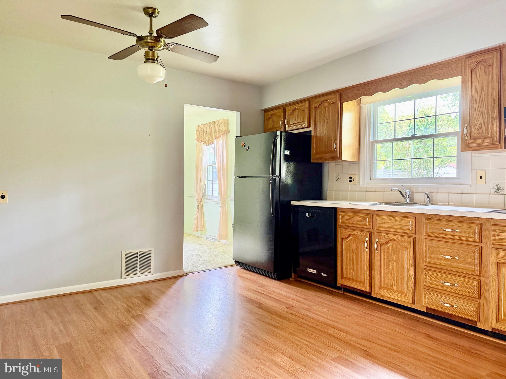 237 Bynum Ridge Road Forest Hill, MD 21050 - Photo 11 of 44 Kitchen