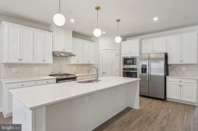 $685,000 | 2609 Skeeter Court, Waldorf, MD 20603