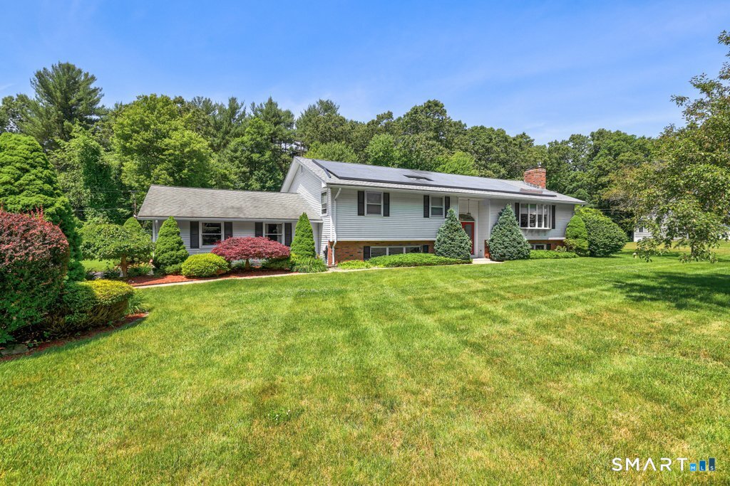 21 Parsons Road Somers, CT 06071 - Photo 5 of 38