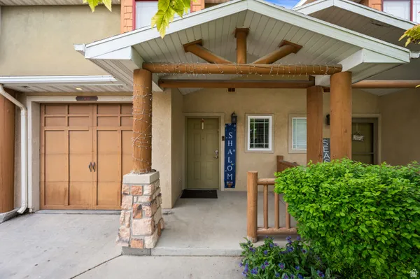 $349,900 | 6688 Pines Point Way, West Jordan, UT 84084
