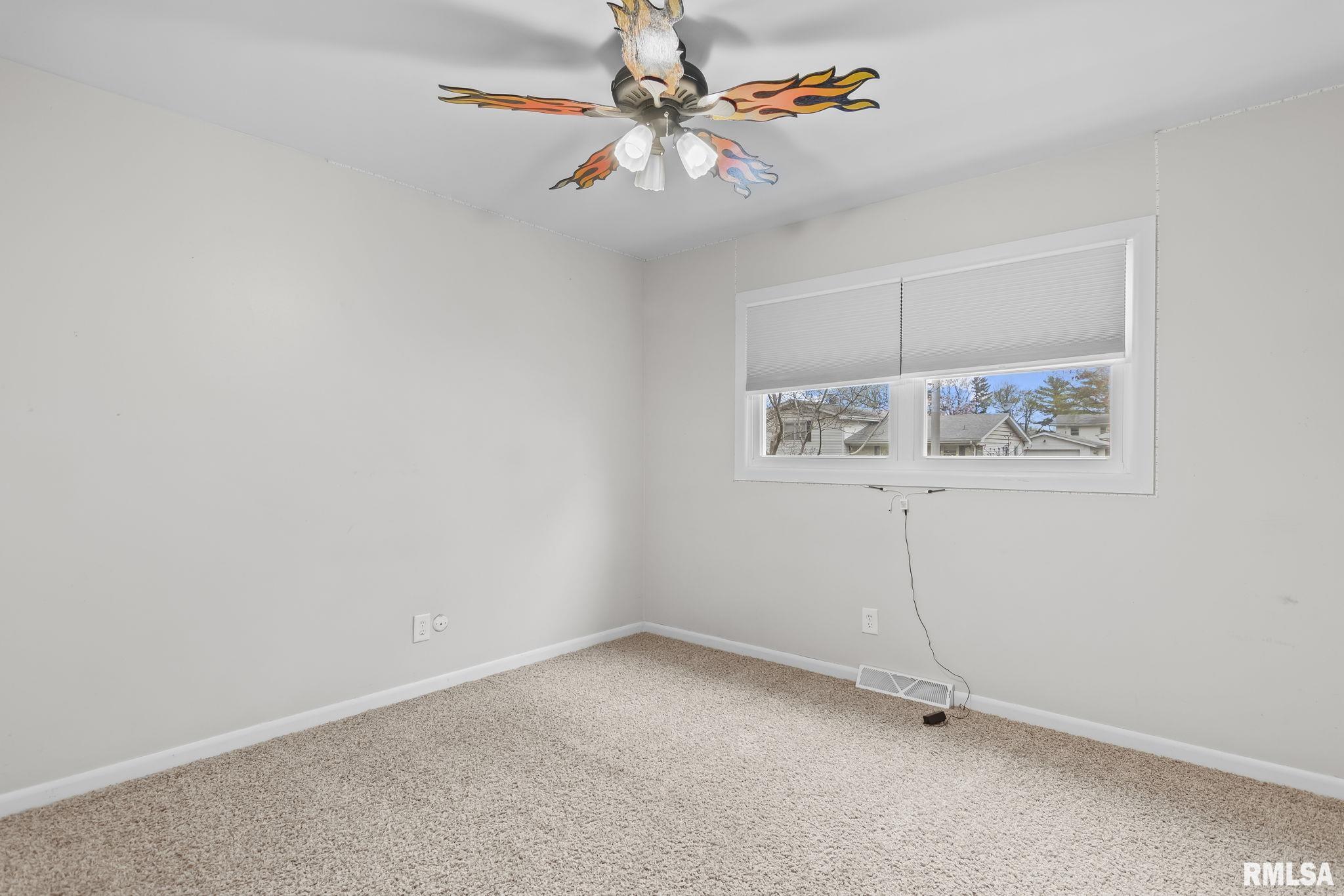 2216 Fairway Drive Springfield, IL 62704 - Photo 23 of 38