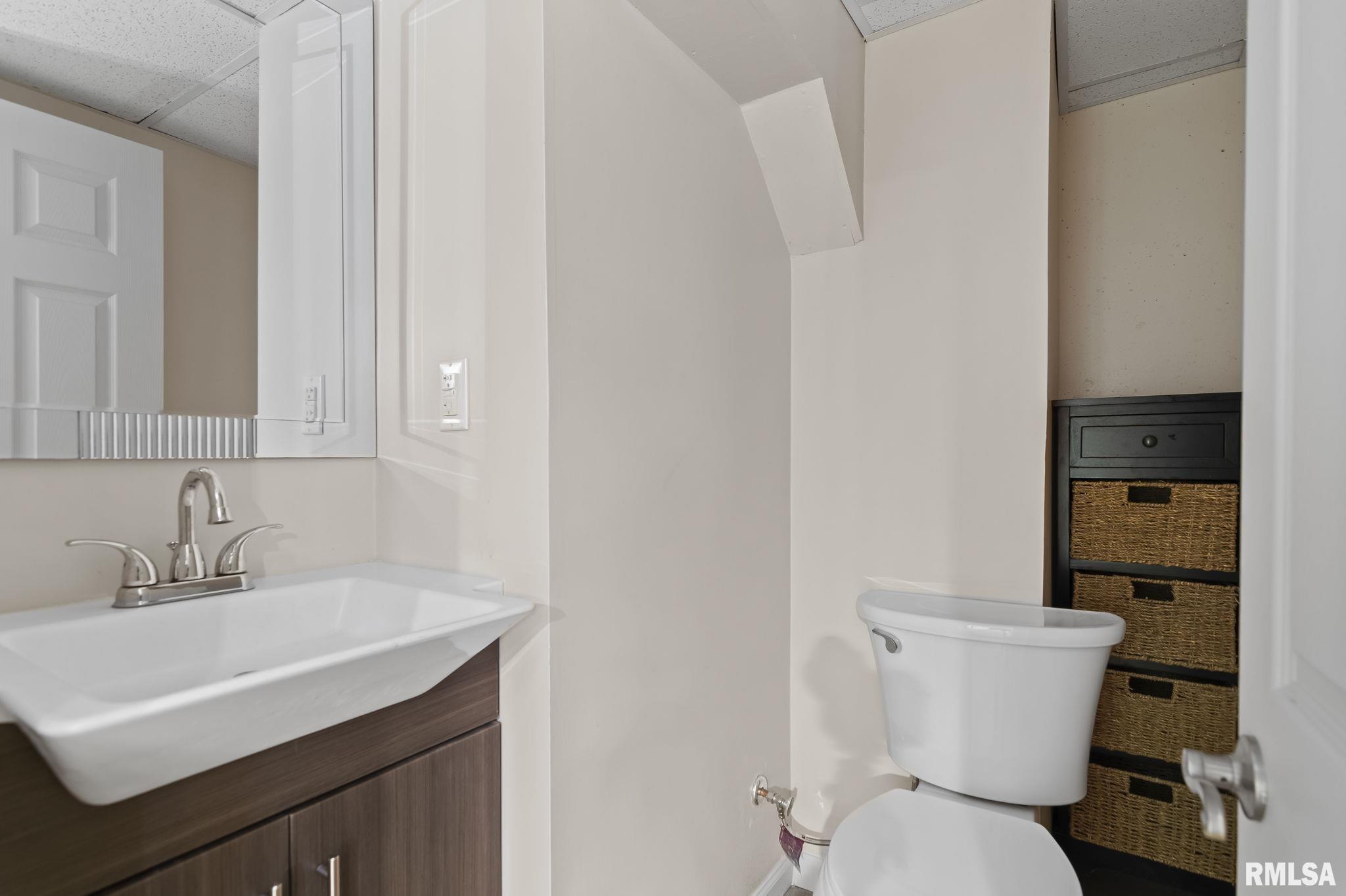 2216 Fairway Drive Springfield, IL 62704 - Photo 32 of 38