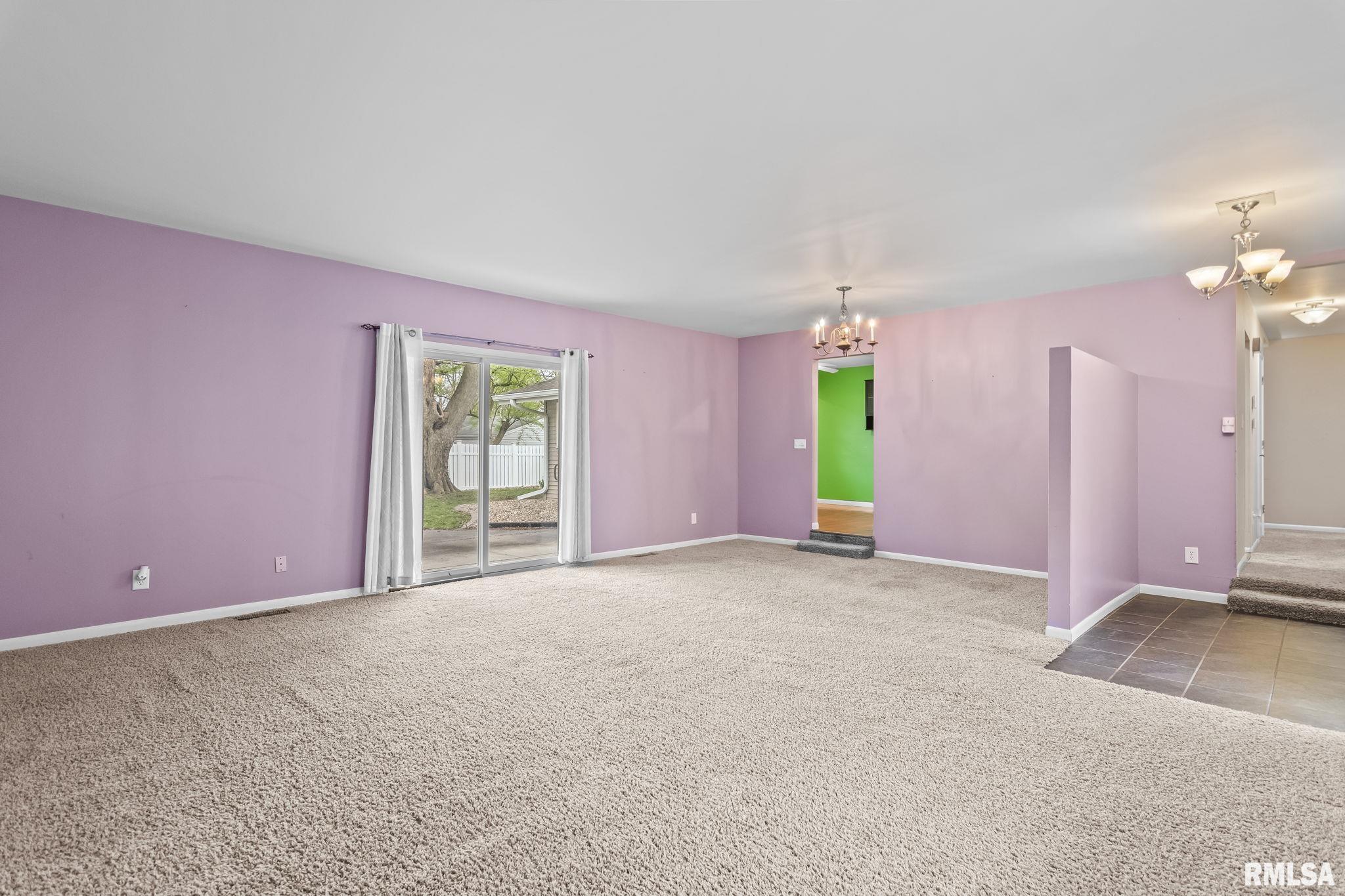 2216 Fairway Drive Springfield, IL 62704 - Photo 5 of 38