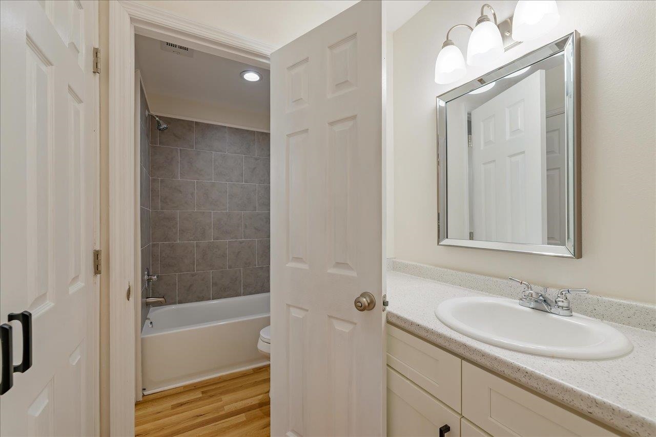 1515 Paul Russell Road, Unit 12 Tallahassee, FL 32301 - Photo 9 of 36