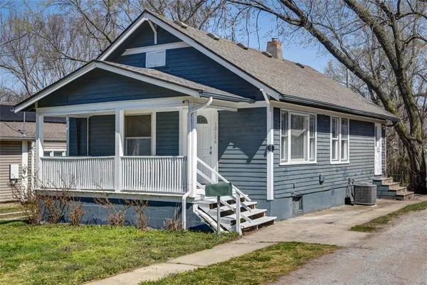 $155,000 | 10126 East Golf Avenue, Independence, MO 64053