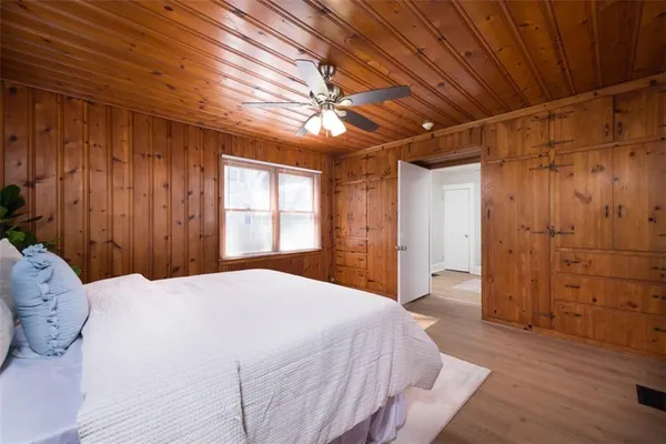 $155,000 | 10126 East Golf Avenue, Independence, MO 64053