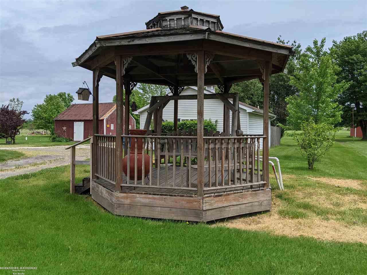 4113 Church Road Casco, MI 48064 - Photo 10 of 21