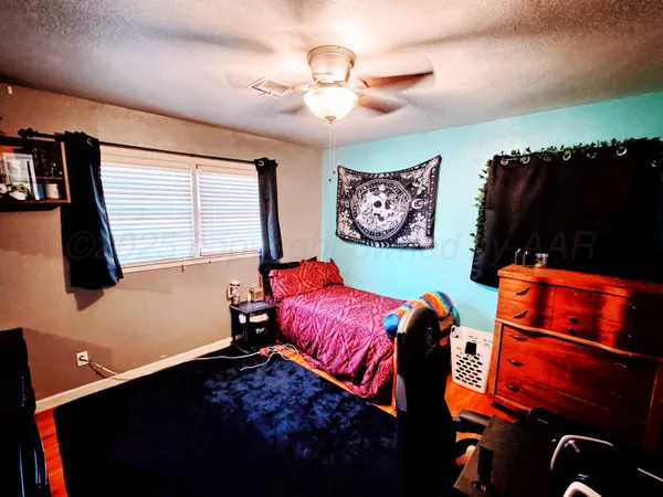 $114,500 | 1202 South Grinnell Street, Perryton, TX 79070