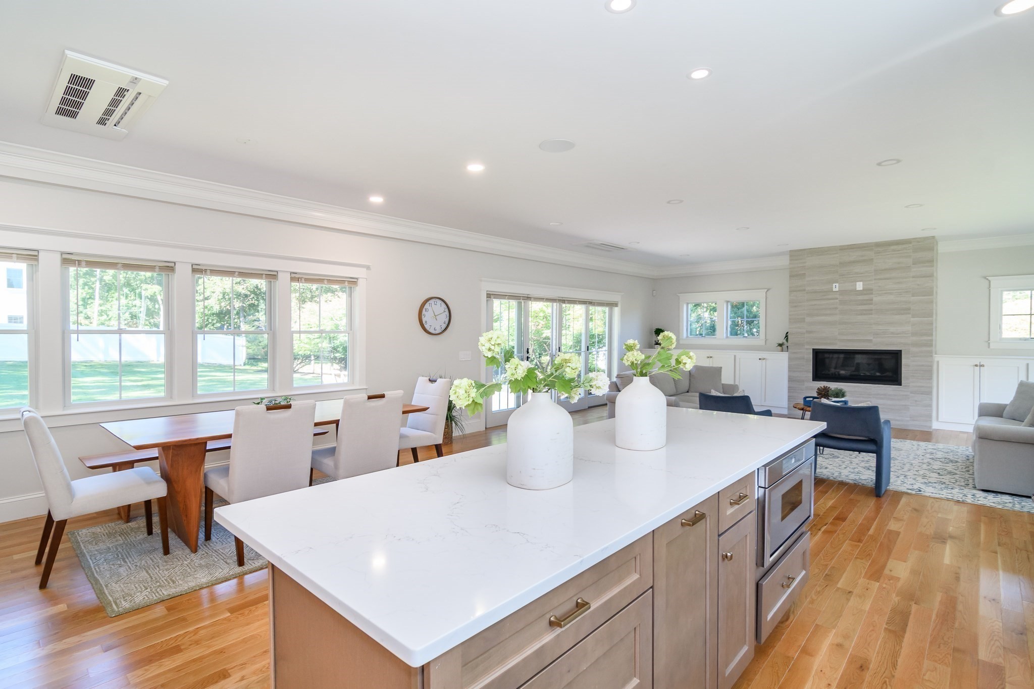 16 Bradford Road Natick, MA 01760 - Photo 6 of 26 Gallery Image 6
