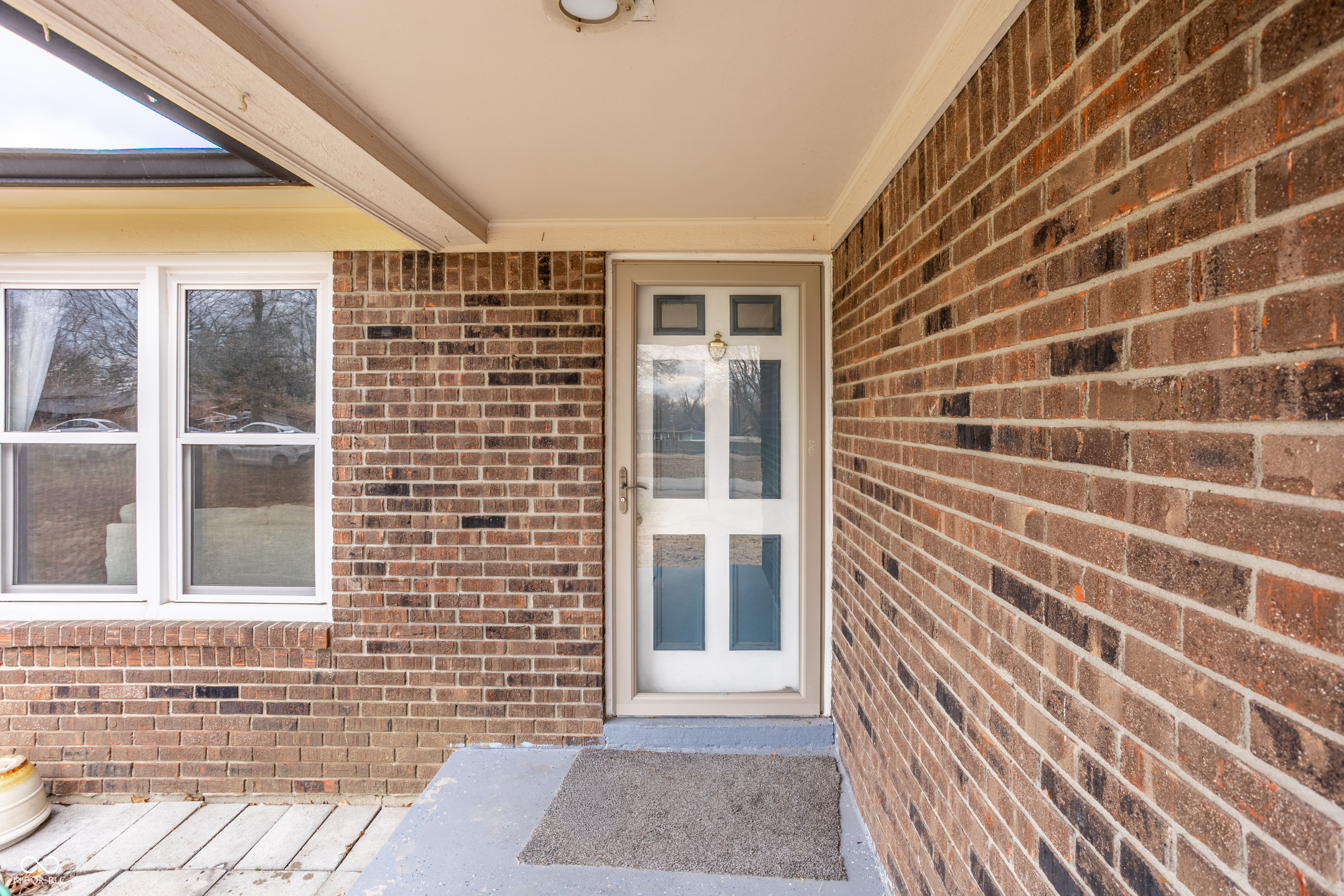 156 Griffin Road Indianapolis, IN 46227 - Photo 5 of 40