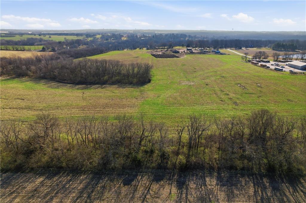 19618 South Mullen Road Belton, MO 64012 - Photo 12 of 17