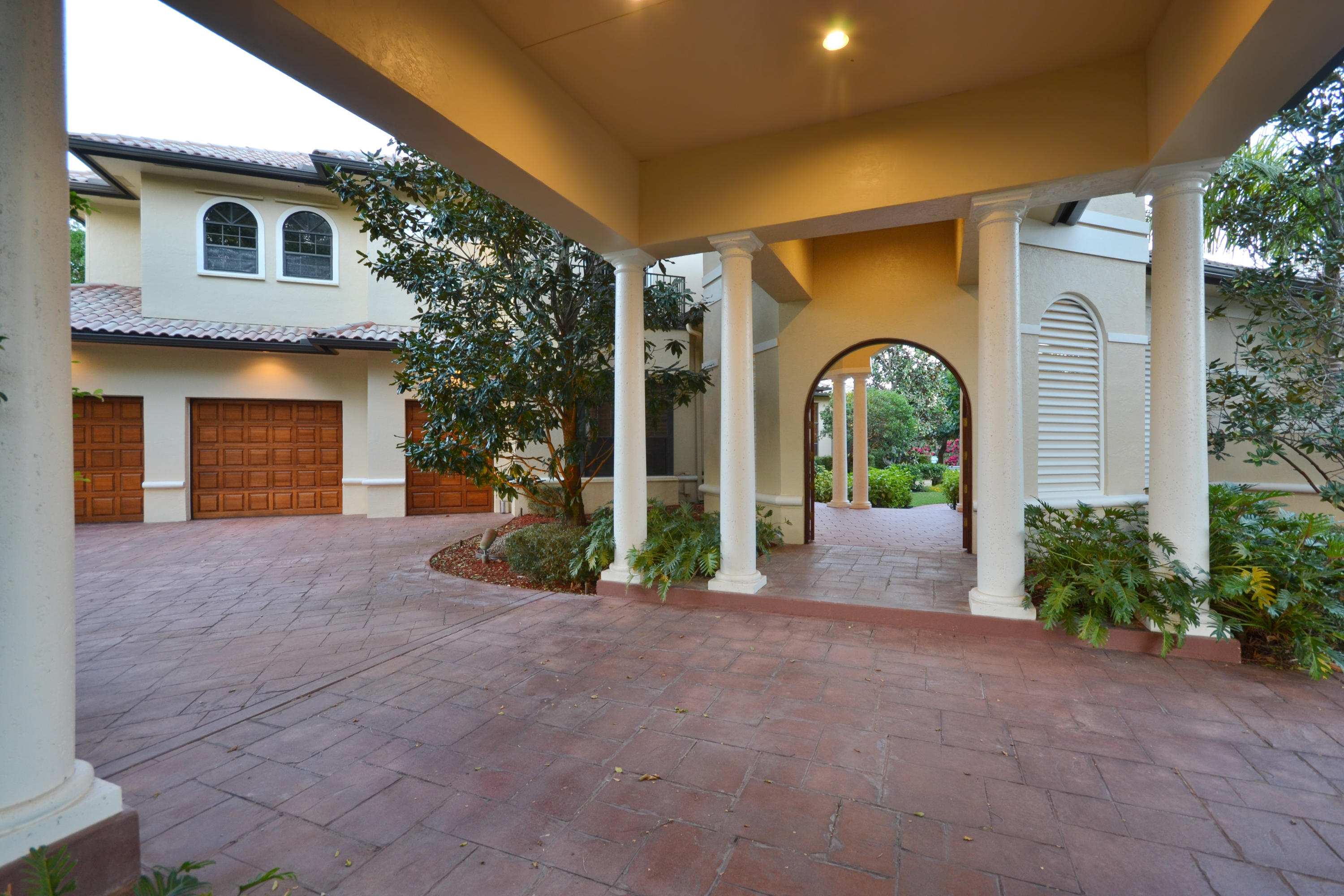 17168 Cassava Way Boca Raton, FL 33487 - Photo 4 of 51 04
