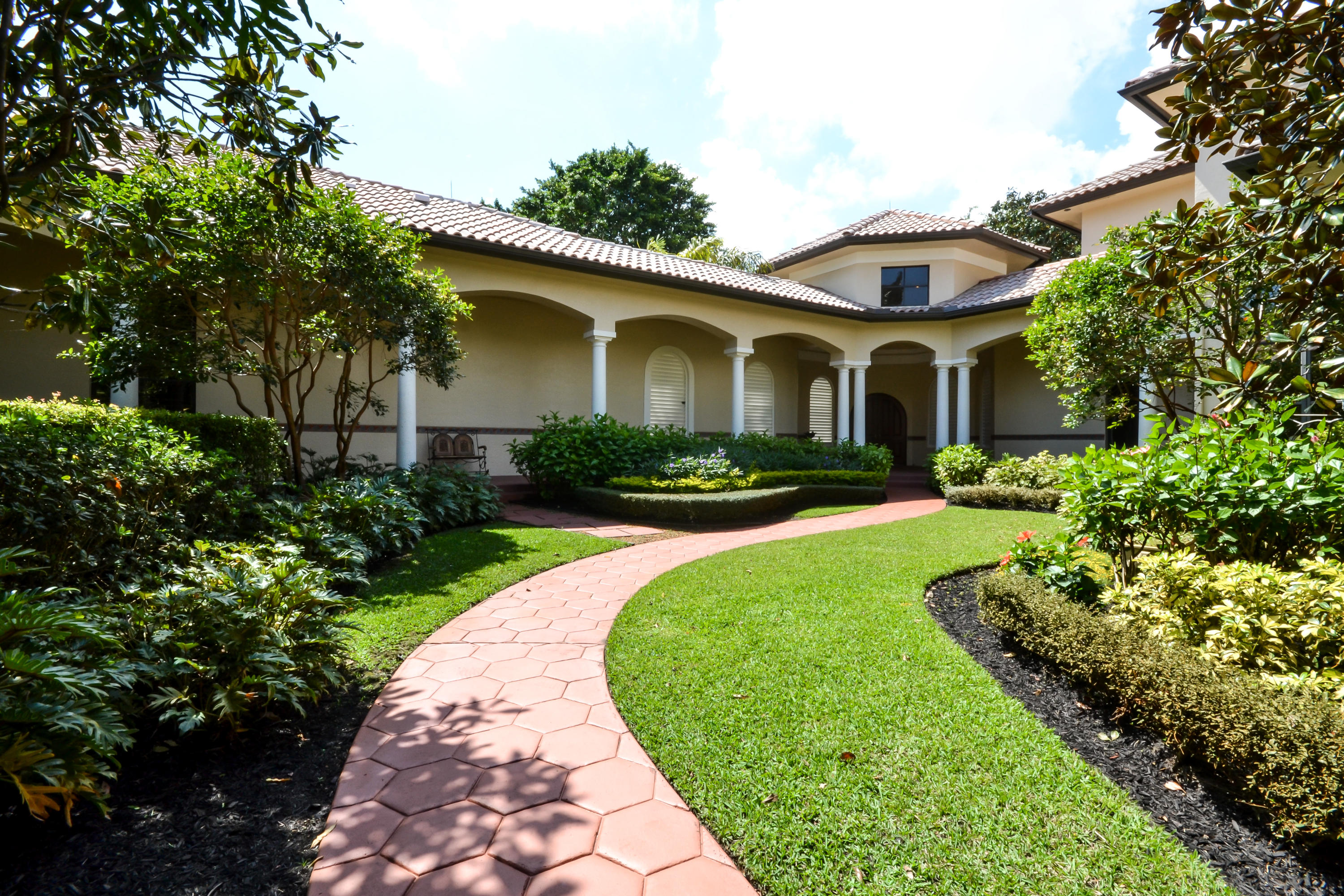 17168 Cassava Way Boca Raton, FL 33487 - Photo 8 of 51 07