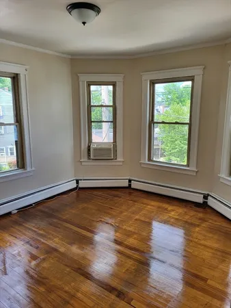 $1,550 | 74 Pecker Street, Unit 301, Haverhill, MA 01830