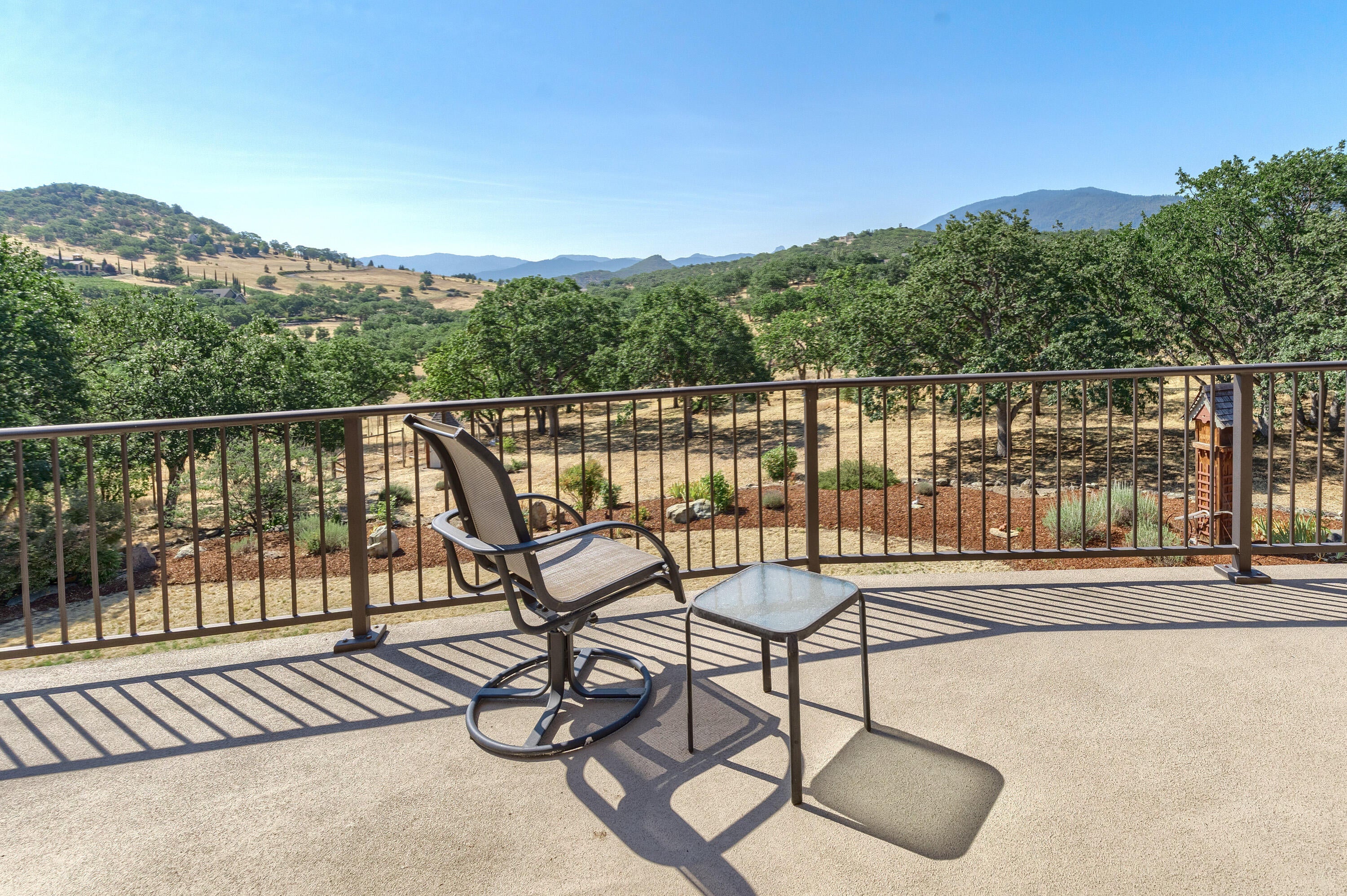 10950 Corp Ranch Road Ashland, OR 97520 - Photo 31 of 64 CRR(88)