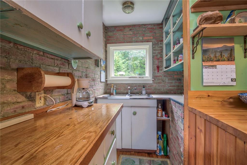 33 Ash Swamp Road Scarborough, ME 04074 - Photo 10 of 27 Photo
