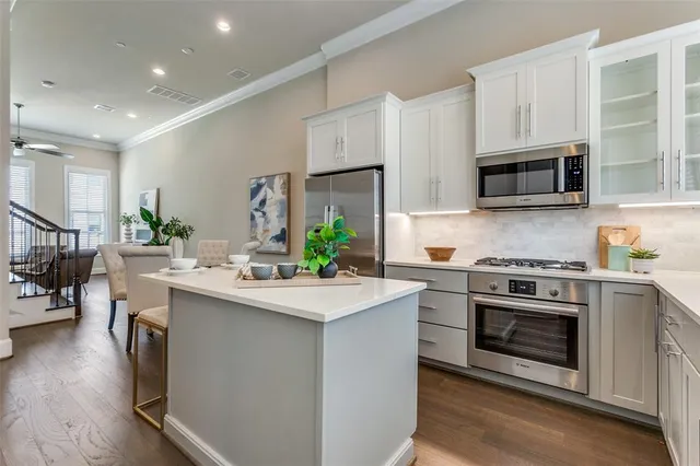 $450,000 | 4128 Runyon Road, Addison, TX 75001