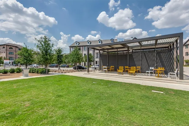 $450,000 | 4128 Runyon Road, Addison, TX 75001