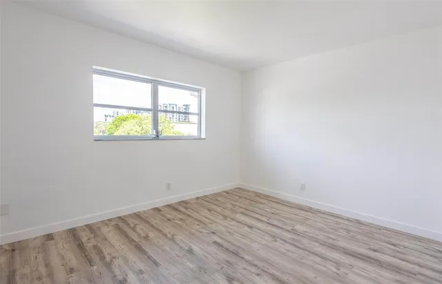 $245,000 | 651 Pine Drive, Unit 306, Pompano Beach, FL 33060