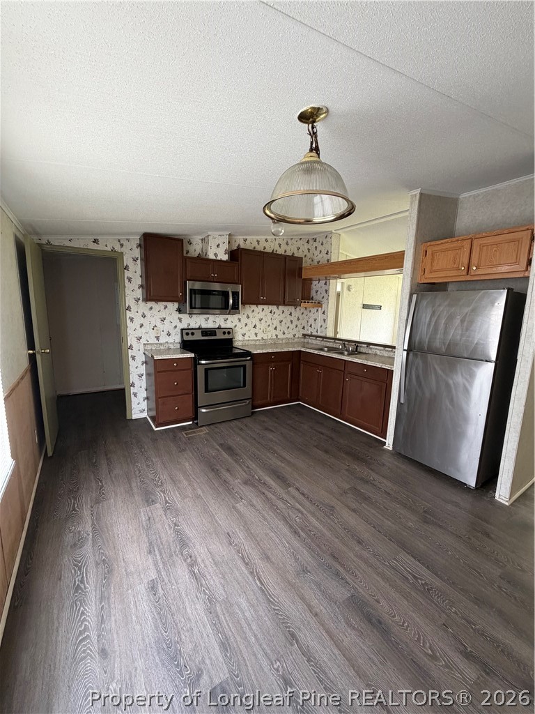 3898 Alamac Road Lumberton, NC 28358 - Photo 2 of 19 Kitchen/Dining