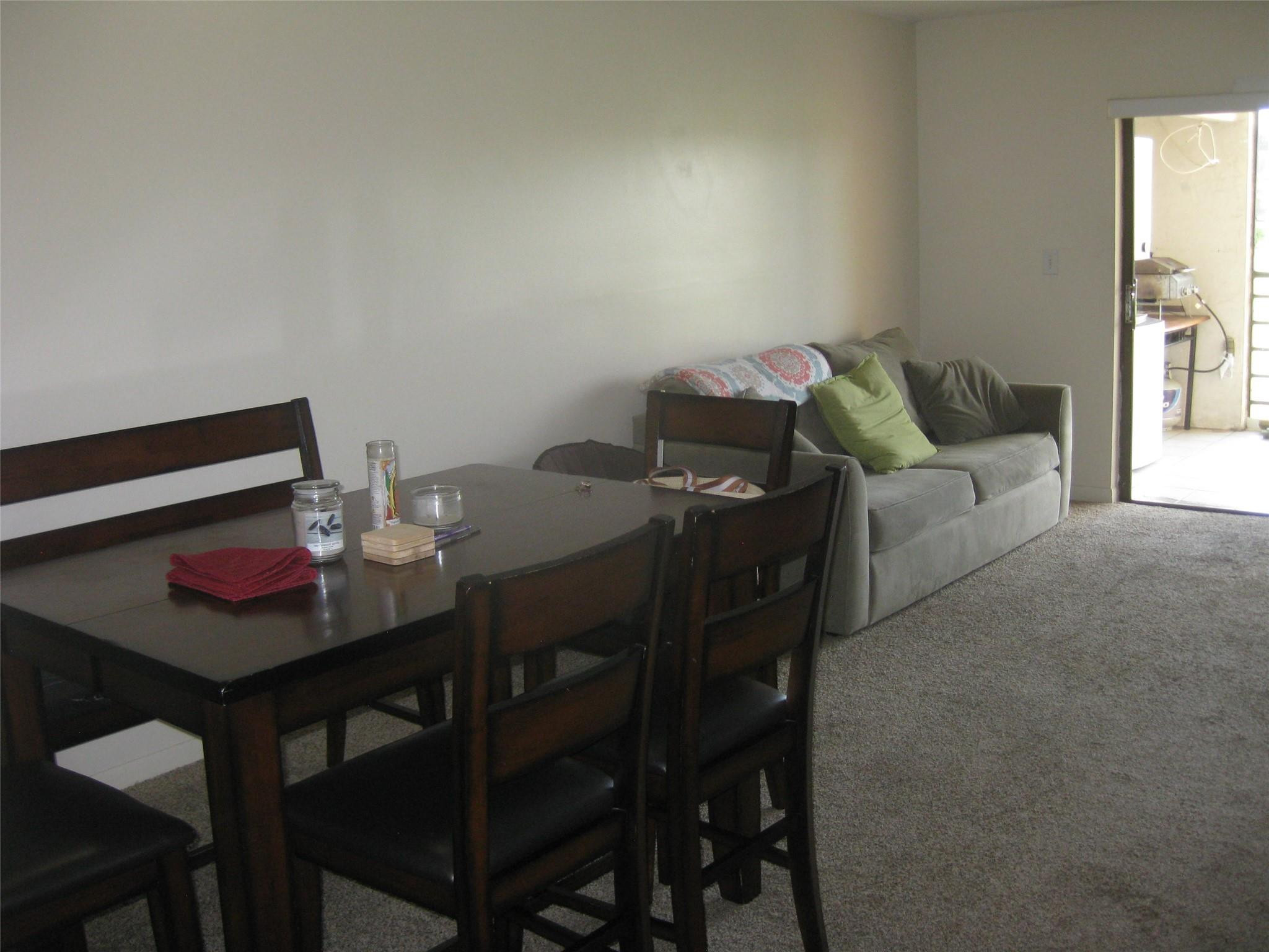 9370 Southwest 8th Street, Unit 320 Boca Raton, FL 33428 - Photo 9 of 12 living room
