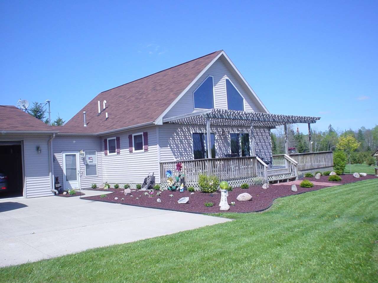 4165 Cook Road West Branch, MI 48661 - Photo 2 of 31 1799640-1.JPG